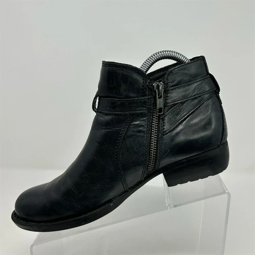 Born Kati Womens Ankle Booties Black Moto Harness Buckle Strap Size 6.5M